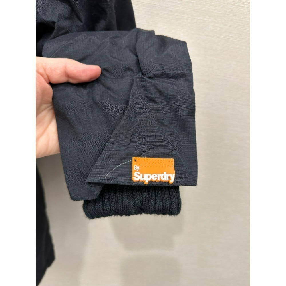 <二手> Superdry 極度乾燥 連帽防風外套 size XXS-細節圖7