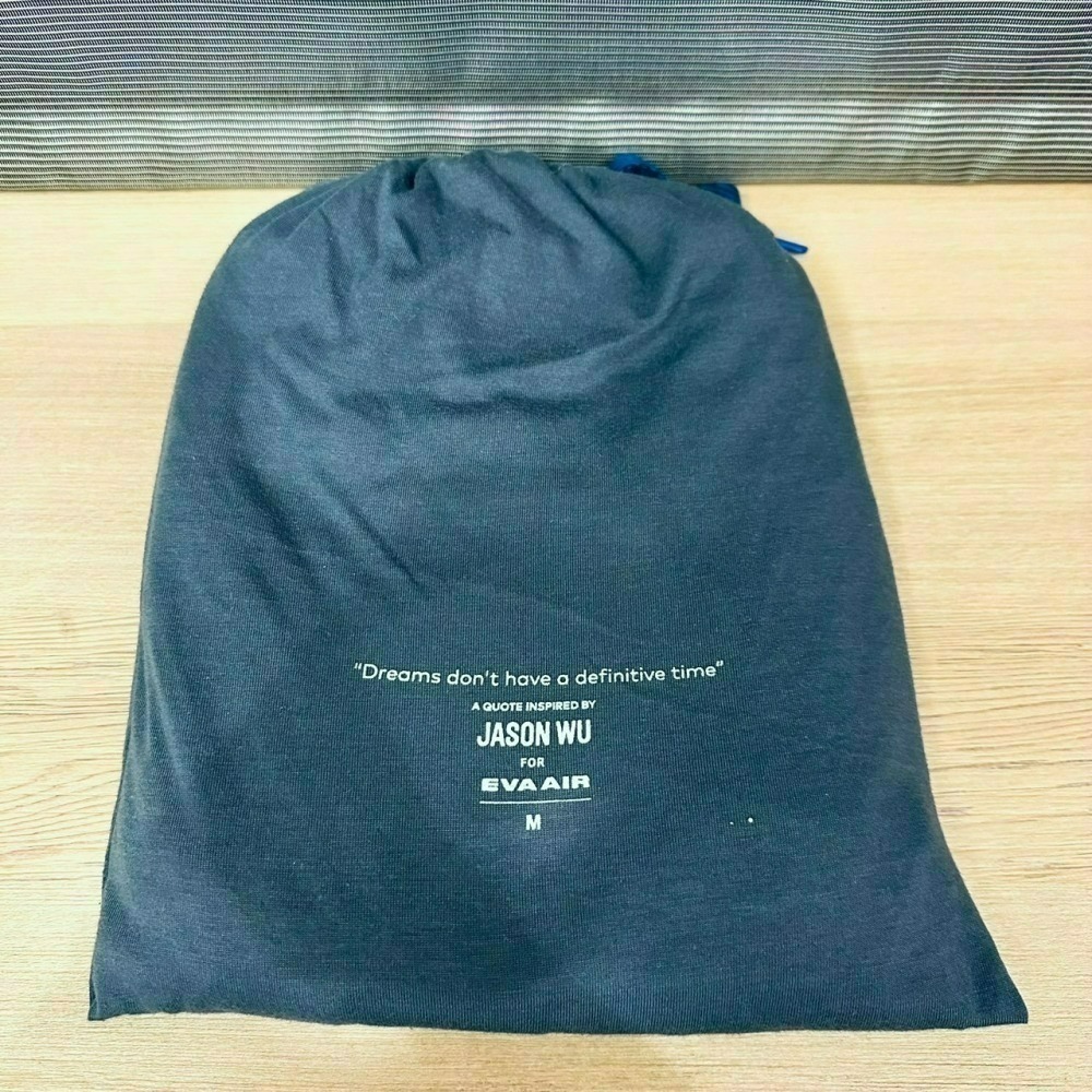 長榮航空 皇璽桂冠艙睡衣 Eva air x Jason Wu 第二代 第三代 第四代 size M/L/XL 長榮睡衣-細節圖8