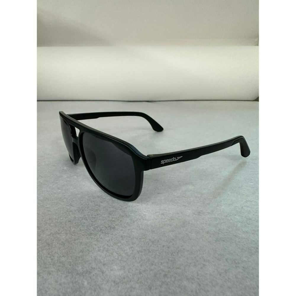 Speedo 成人 浮水 墨鏡 太陽眼鏡 黑框 無盒無卡牌-細節圖10