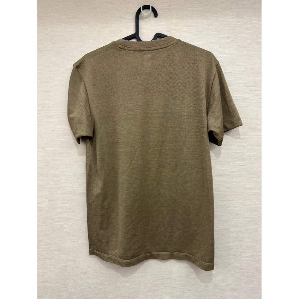 Uniqlo 中性款 DRI-EX 短袖咖色透氣運動T恤 size S-細節圖2