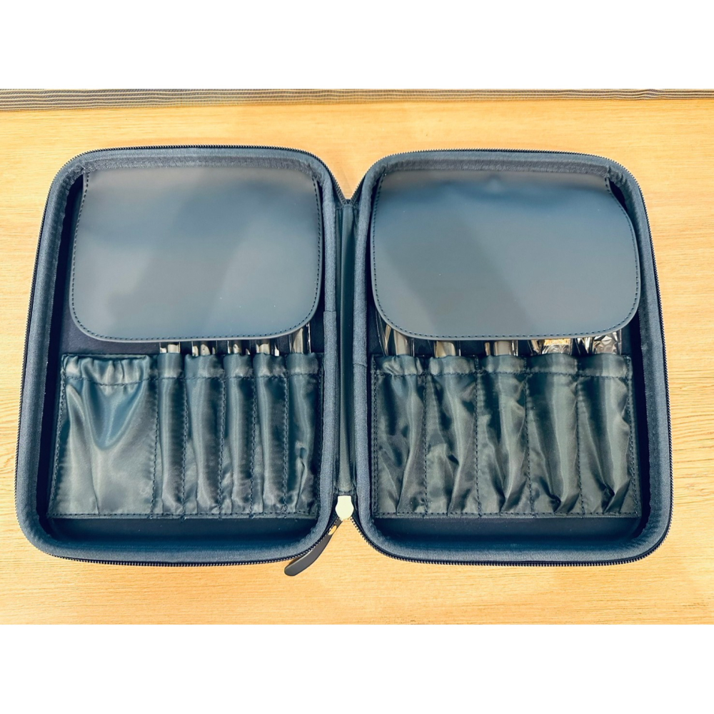 雅詩蘭黛 Estee Lauder 大師級專業刷具組 專業刷具*10+刷具包-細節圖6