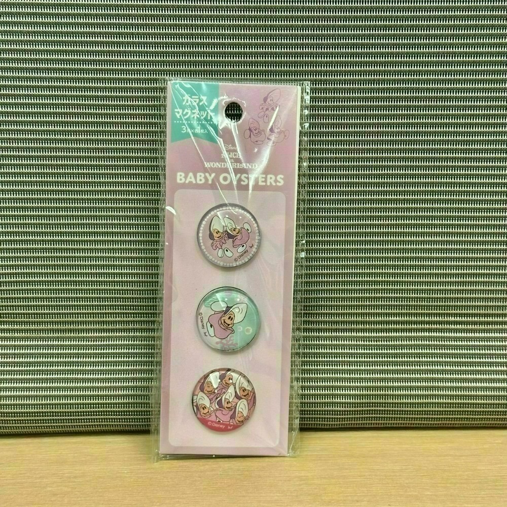 日本 Seria 百元商店 迪士尼 牡蠣寶寶 小物收納 透明收納包 拉鍊袋 小方巾 水杯 水瓶 貼紙 磁鐵 夾子 資料夾-規格圖11