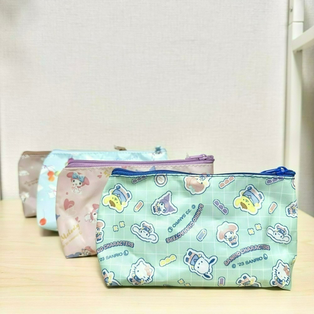 日本大創 Daiso 三麗鷗 Sanrio 化妝包 拉鍊包 拉鍊袋 收納包 防水包-細節圖2