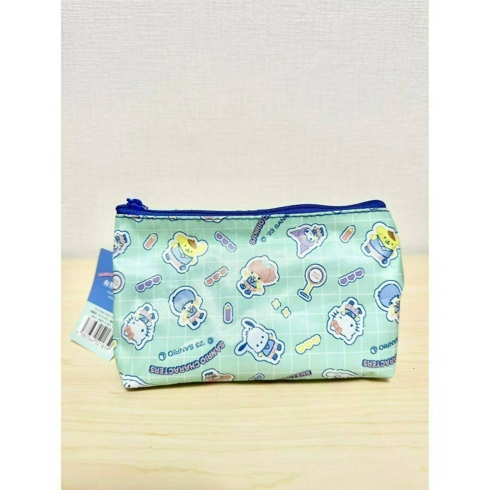 日本大創 Daiso 三麗鷗 Sanrio 化妝包 拉鍊包 拉鍊袋 收納包 防水包-規格圖6