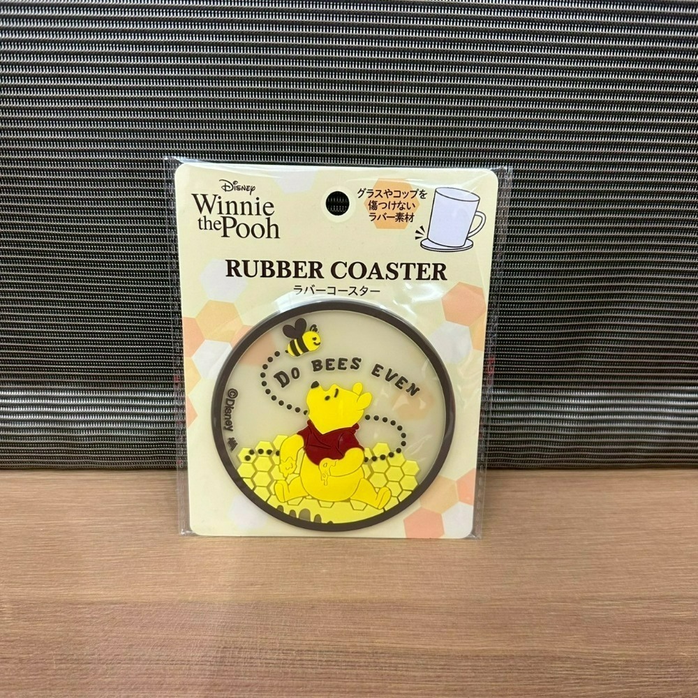 日本 百元商店 大創 Seria 維尼 小物 拉鍊包 洗衣袋 模具 野餐墊 風扇罩 水壺套 夾鏈袋 冷水瓶 濾茶器 杯蓋-規格圖11