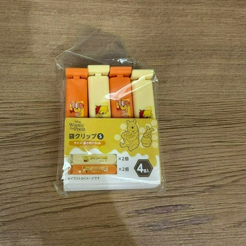 [6/20新增款式] 日本 百元商店 大創 Seria 維尼 小物 拉鍊包 野餐墊 文具 夾鏈袋 冷水瓶 濾茶器 杯蓋-規格圖11