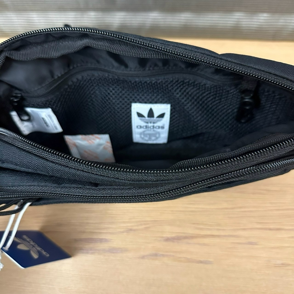 美國 adidas 方形 黑色 斜背包 Rectangle 2.0-細節圖6