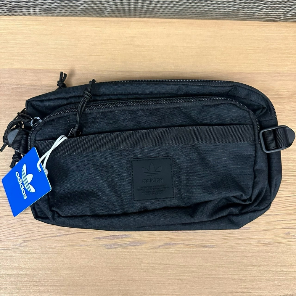 美國 adidas 方形 黑色 斜背包 Rectangle 2.0-細節圖9