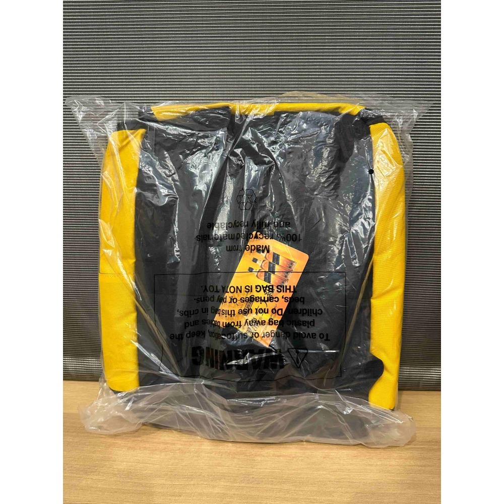 Johnnie Walker 約翰走路 後背包 行李袋 旅行袋 黃色-細節圖6