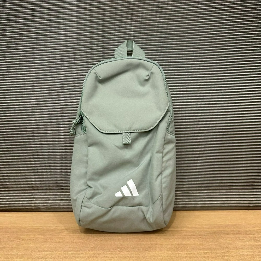美國 adidas Essentials 3 斜背包 肩背包 胸包 多色-規格圖11