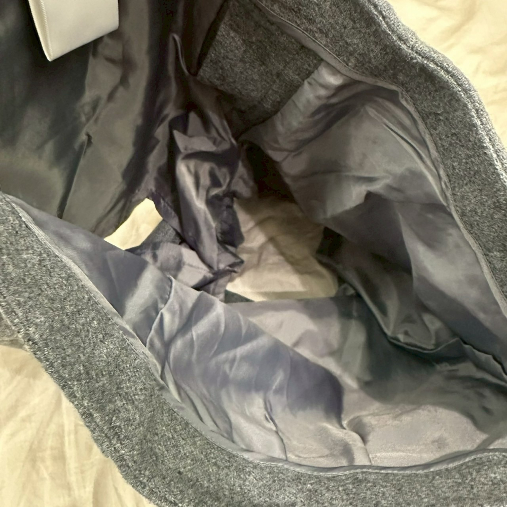 <二手> Uniqlo 灰色秋冬羊毛混紡法蘭絨短褲 61cm 135703-細節圖2