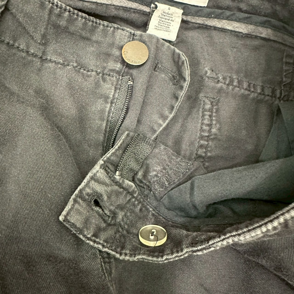 <二手> Calvin Klen CK 鐵灰色縮口褲 size 0-細節圖2