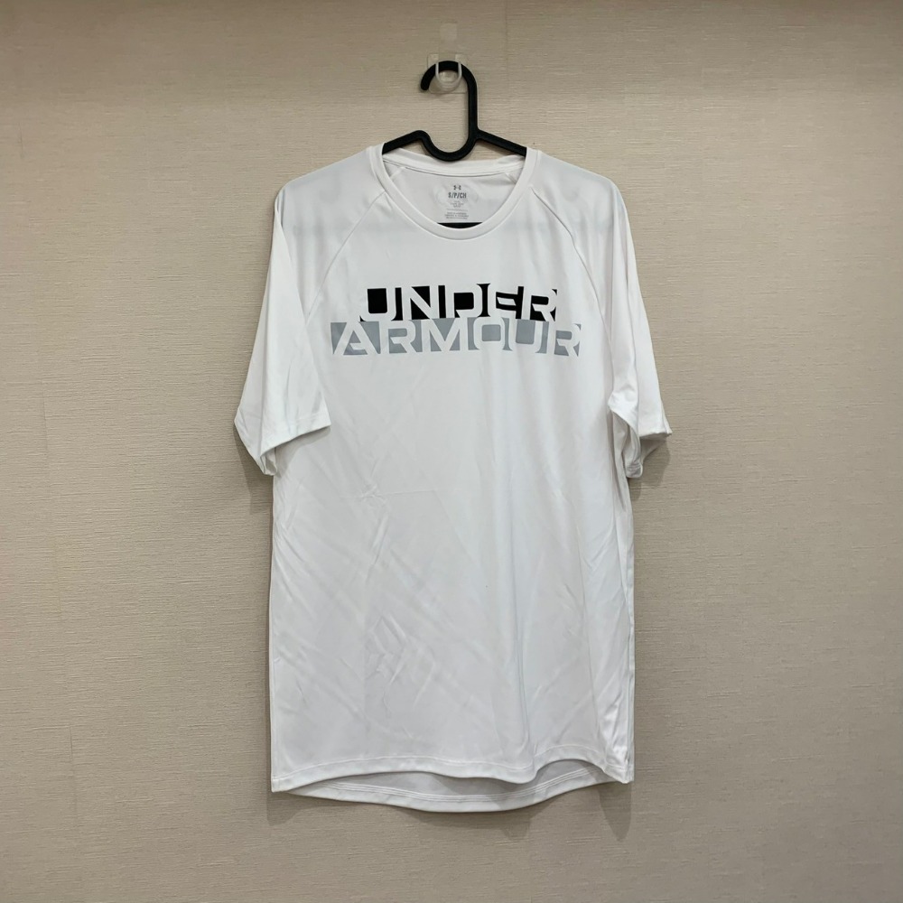白 size S