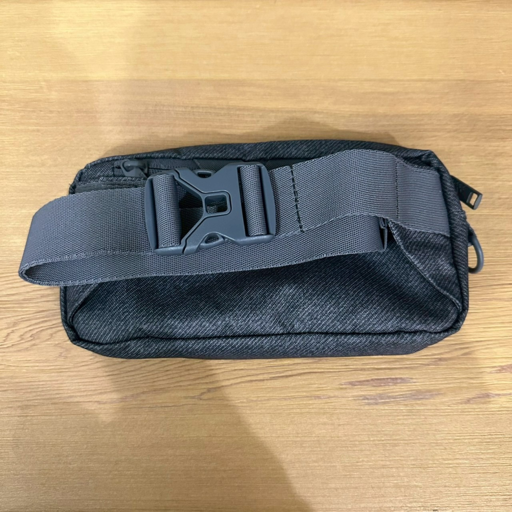 美國 adidas Must Have 2 腰包 胸包 肩背包 灰色-細節圖5