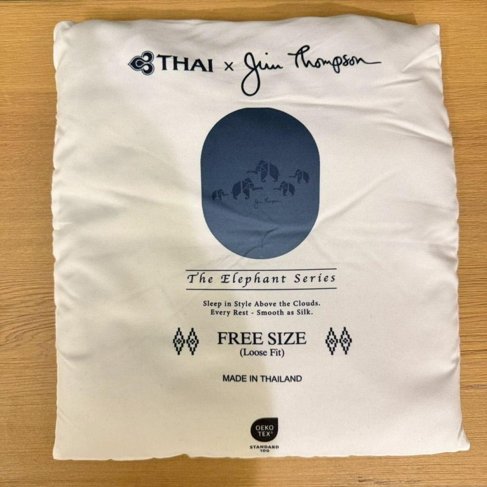 泰航 Thai Airways x Jim Thompson 商務艙 睡衣 過夜包 皇家絲綢艙 Royal Silk-細節圖2