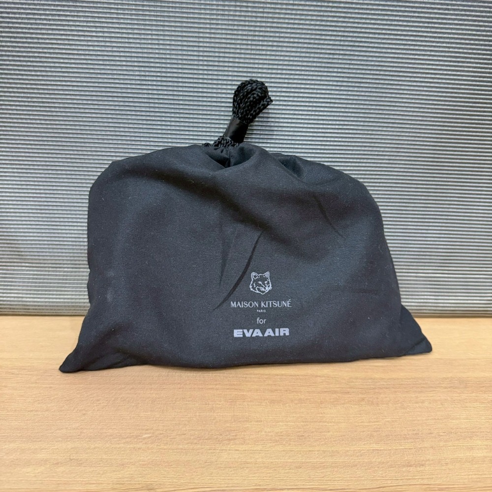 EVA air 長榮航空 Maison Kitsuné 機上用品 皇璽桂冠艙 商務艙 商務艙 睡衣 過夜包-規格圖10