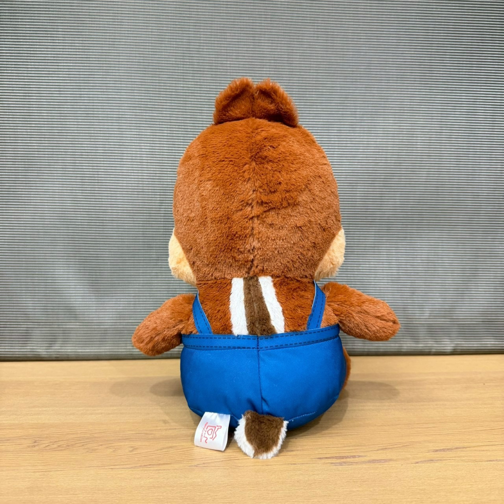 日本 Furyu 迪士尼 Disney Merry Creation 景品 奇奇 吊帶褲 絨毛玩偶 絨毛娃娃 奇奇蒂蒂-細節圖3