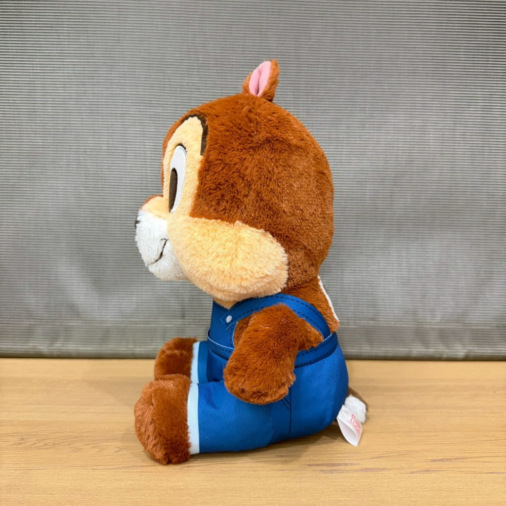 日本 Furyu 迪士尼 Disney Merry Creation 景品 奇奇 吊帶褲 絨毛玩偶 絨毛娃娃 奇奇蒂蒂-細節圖4