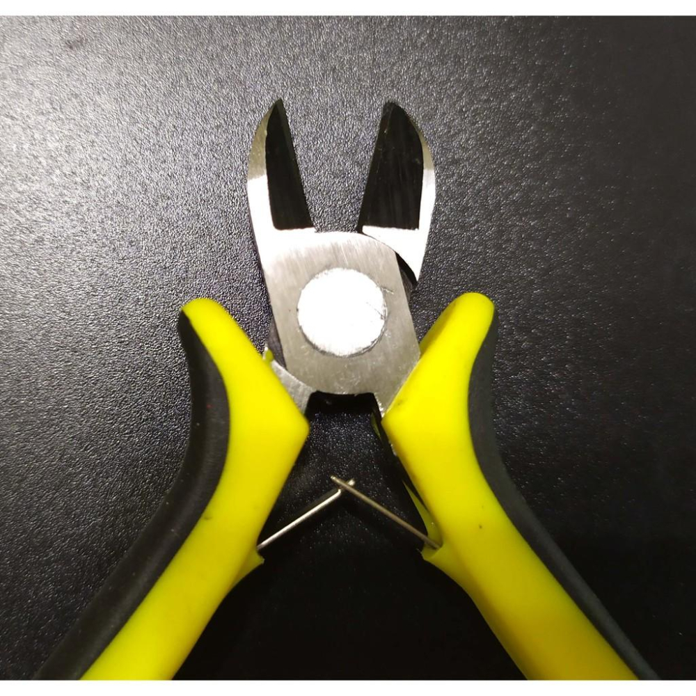 【3戶居小舖】迷你鉗子 老虎鉗 手工鉗子4.5吋尖嘴鉗 鋼絲鉗 老虎鉗 斜口鉗 小型手工具 模型工具-細節圖4