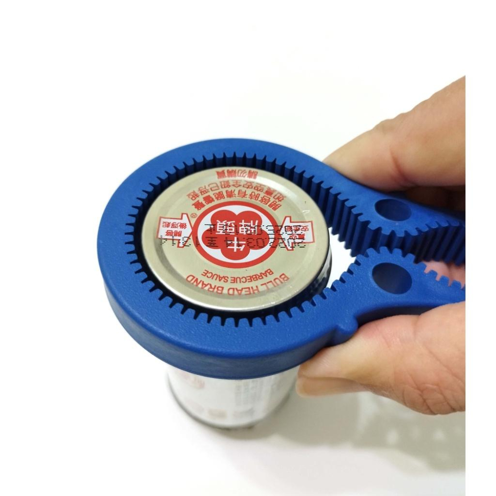 【3戶居小舖】開罐輔助器多功能開瓶器 省力開罐器 開瓶器 開瓶環 開酒器 開罐輔助器 顏色隨機出貨 廚房幫手-細節圖3
