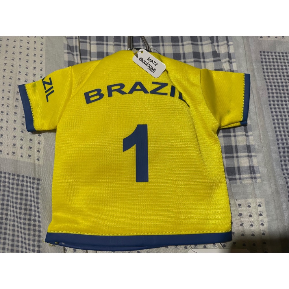 世足 巴西隊 Brazil 足球 吊飾 錢包 世界盃足球賽    全新未用    尺寸：23 x18 cm-細節圖4