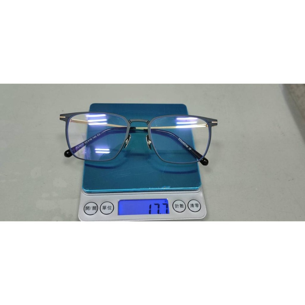 旭初 老花眼鏡 濾藍光 台灣製造 快速出貨  鈦金屬鏡架 閱讀眼鏡 流行鏡框 優抗420  型號9017-細節圖4