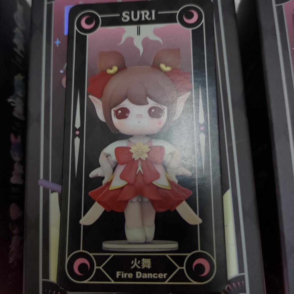 《茶茶的窩》Rolife 若來 SURI 蘇蕊 魔法之旅 盒玩 水幽冥 雪魔 火舞 狼女-細節圖4