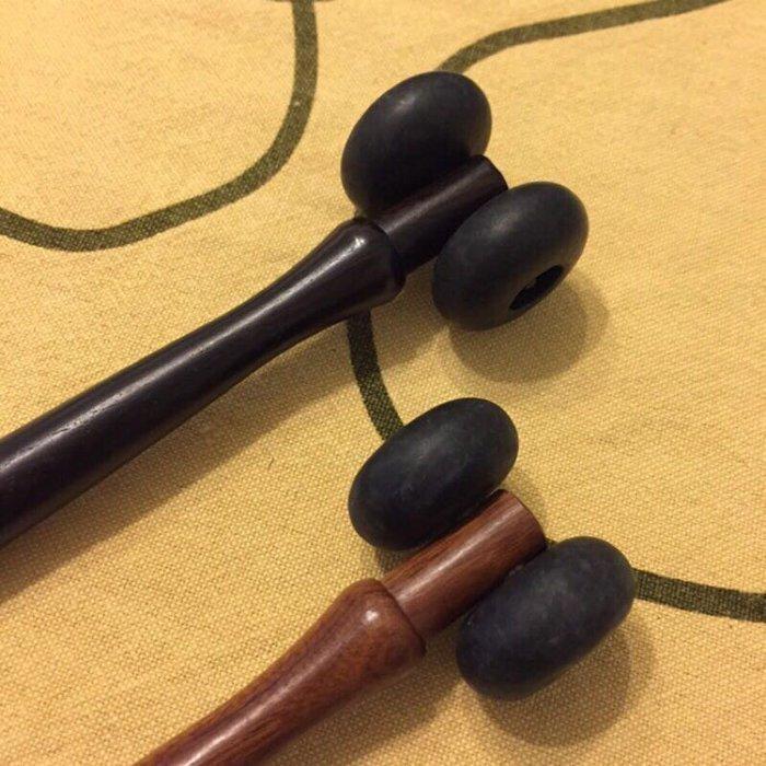 天然花蓮墨玉 紓壓按摩棒 天然磁性 滾珠 滾輪 臉部 穴道 紓壓按摩 台灣墨玉 墨玉滾珠 墨玉滾輪 墨玉按摩棒-細節圖4