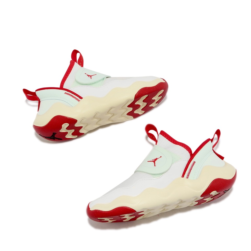 𝓑&𝓦現貨免運 DV3872100  Nike  Jordan 23/7 CNY PS 兒童運動鞋-細節圖2