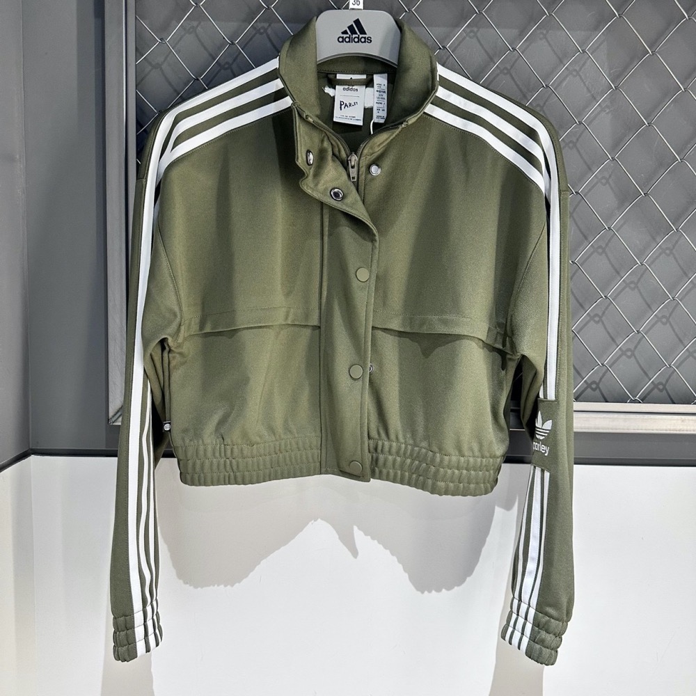𝓑&𝓦現貨免運 IC5356  Adidas Parley Tracktop 女短版外套-細節圖2