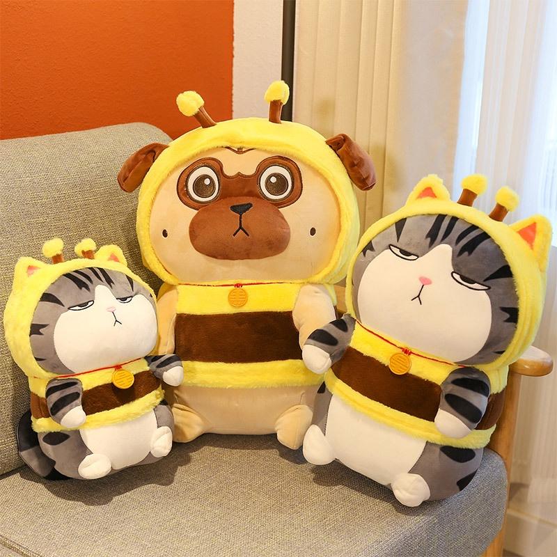 【叭啥貨-現貨秒出🚀】網紅爆款毛絨玩具、吾皇巴扎黑公仔、抖音同款蜜蜂變身公仔、聖誕禮物/交換禮物布娃娃-細節圖7