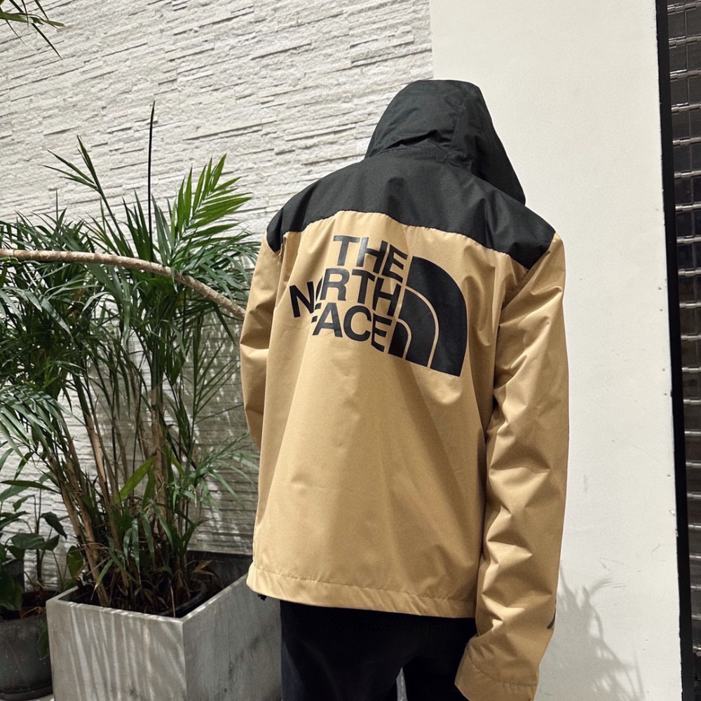 【Bro Closet】The North Face 北臉拼色衝鋒衣外套 防風 防水 型男穿搭-細節圖5