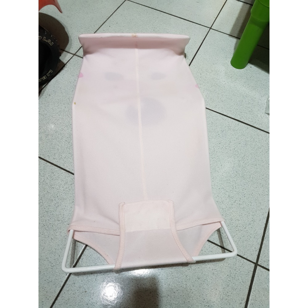 2手 良品) Ku.Ku Duckbill (酷咕鴨) 防滑洗澡架-細節圖2