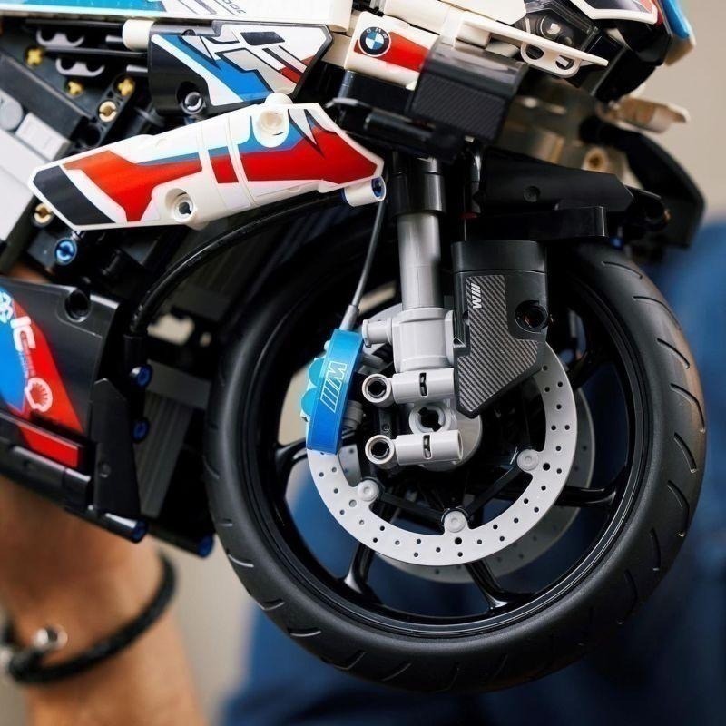 ［想樂］全新 樂高 Lego 42130 Technic 科技 BMW M 1000 RR（盒損）-細節圖6