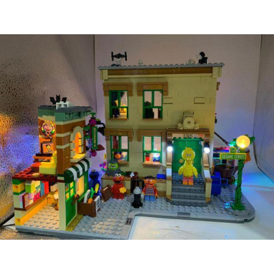 ［想樂］『LED燈組(不含盒組)』樂高燈組 Lego Light 21324 芝麻街123 (預購商品)