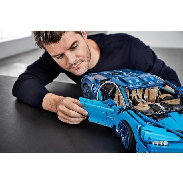 ［想樂］全新 樂高 Lego 42083 科技 Technic 布加迪 Bugatti (原箱寄出)-細節圖3