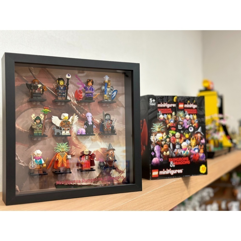 ［想樂］全新 樂高 LEGO 人偶框 人偶 立架 掛勾 展示框 相框 71050 71047 71046 71045-規格圖9