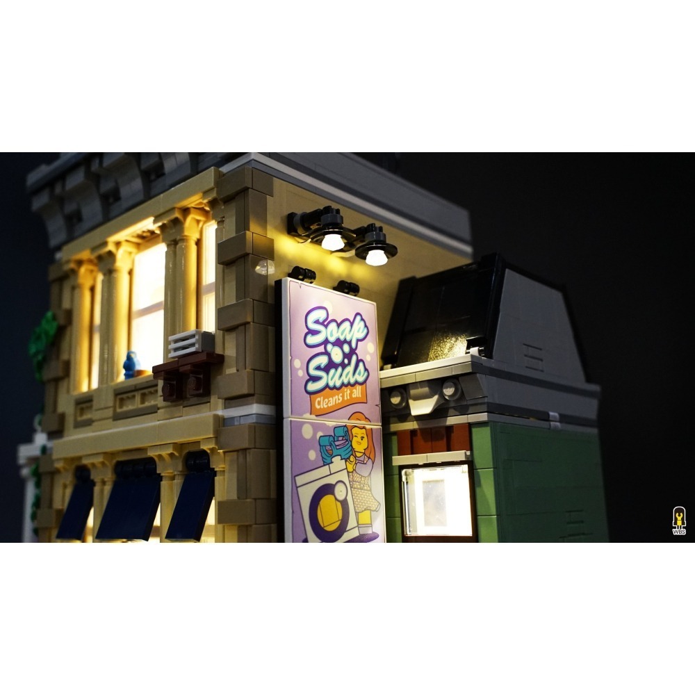 ［想樂］ [不含積木]  WBS 樂光 10278 街景 警察局 專用燈組 紙片燈 樂光燈 專用防塵盒 展示盒 壓克力-細節圖3