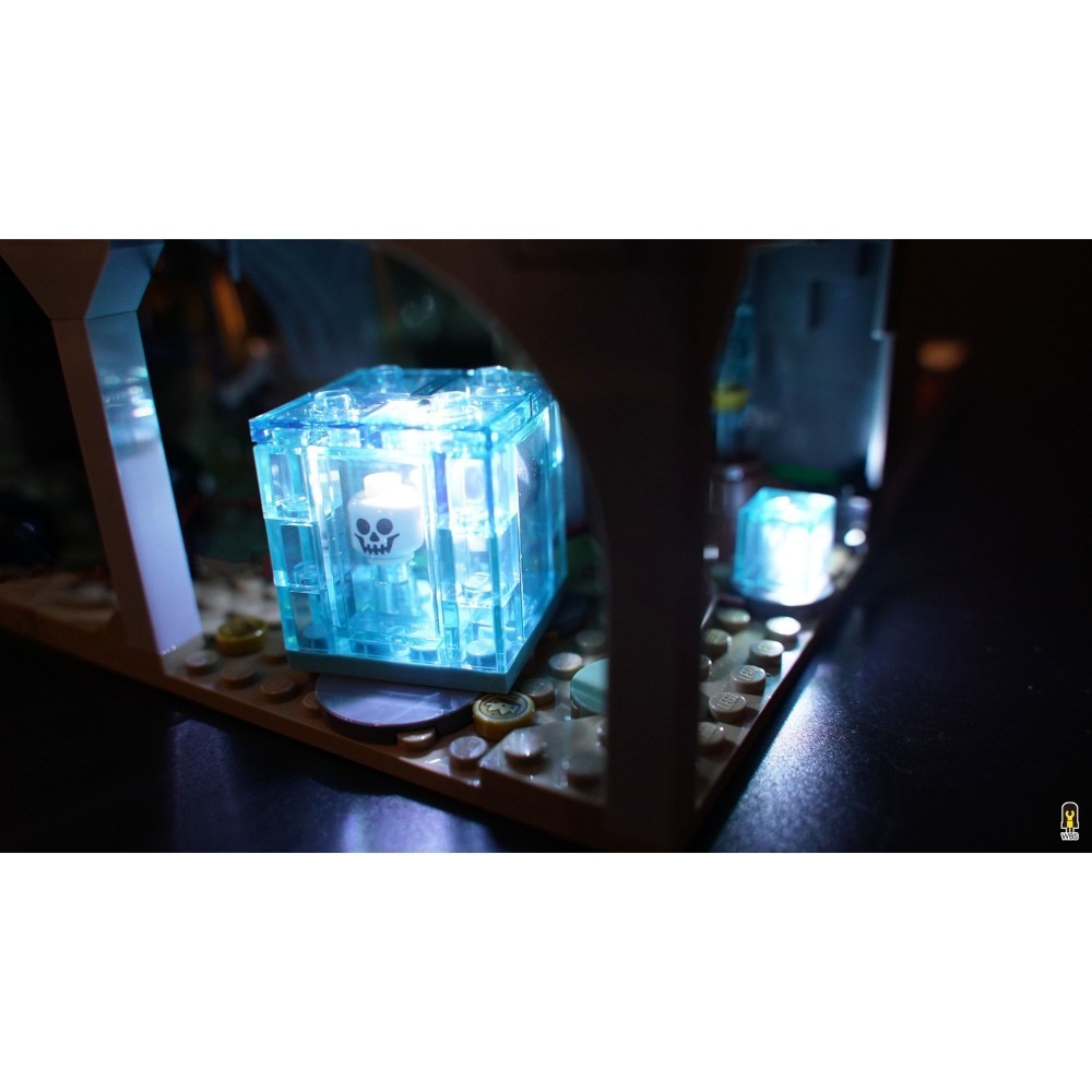 ［想樂］ [不含積木]  WBS 樂光 21348 龍與地下城 專用燈組 紙片燈 樂光燈 專用防塵盒 展示盒 壓克力-細節圖5