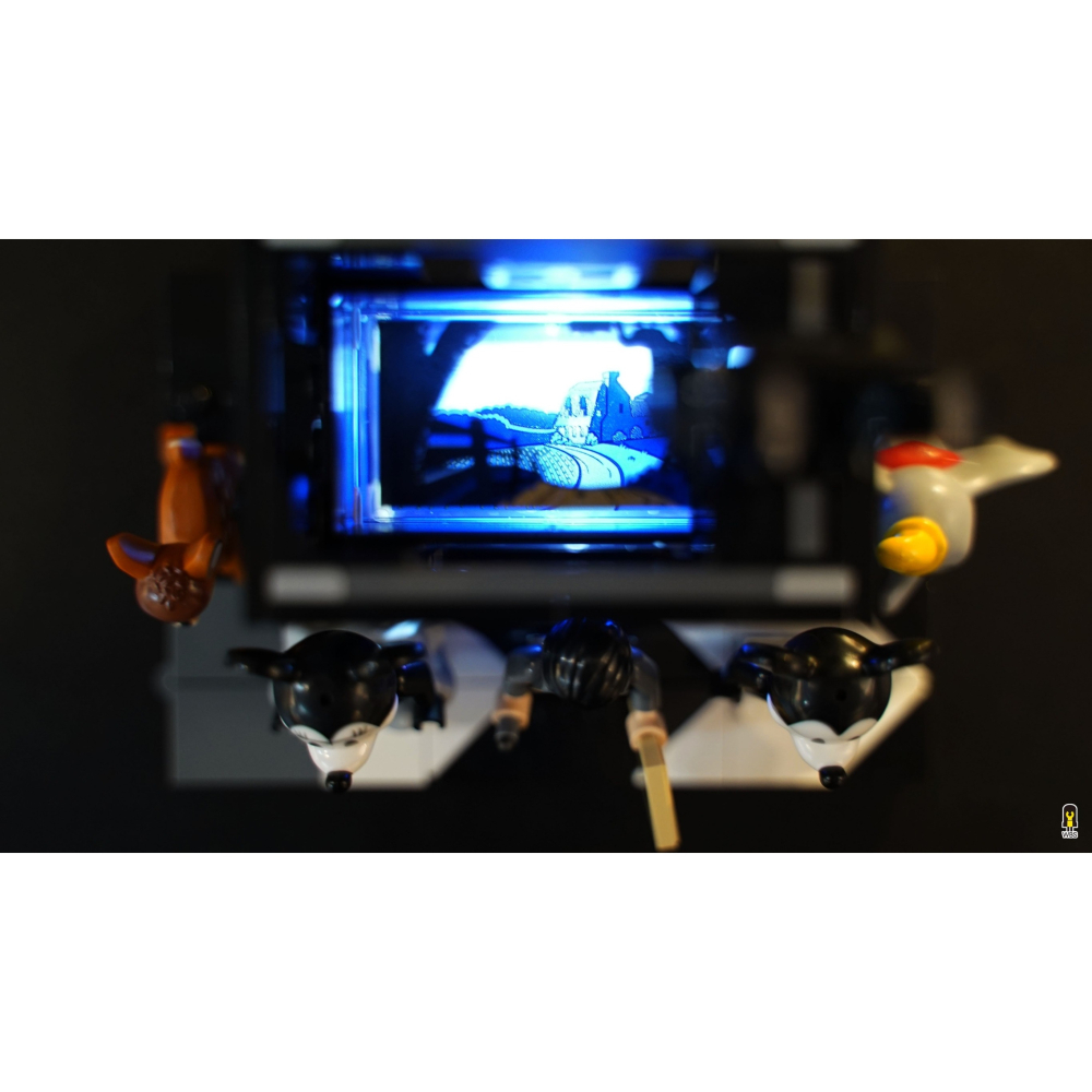 ［想樂］ [不含積木]  WBS 樂光 43230復古式電影攝影機 專用燈組 紙片燈 樂光燈 專用防塵盒 展示盒 壓克力-細節圖4