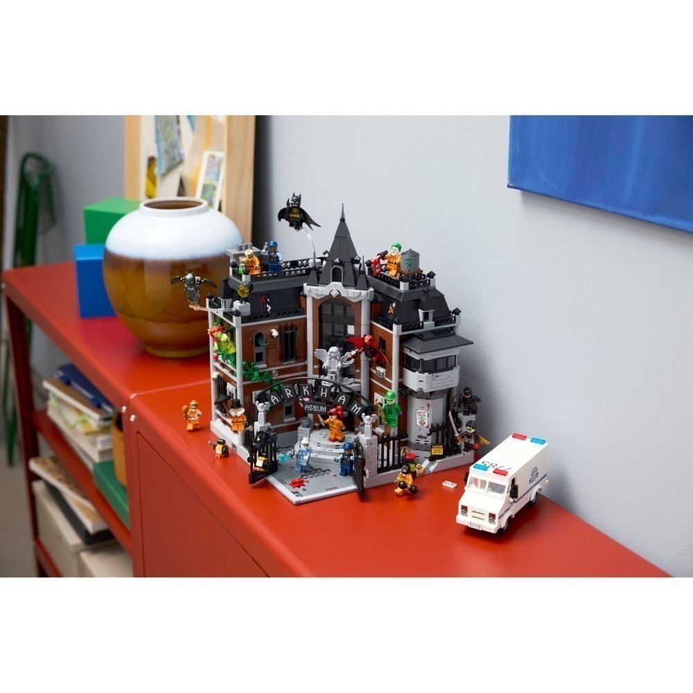 ［想樂］全新 樂高 LEGO 76300 DC 阿卡漢精神病院 蝙蝠俠 小丑-細節圖10