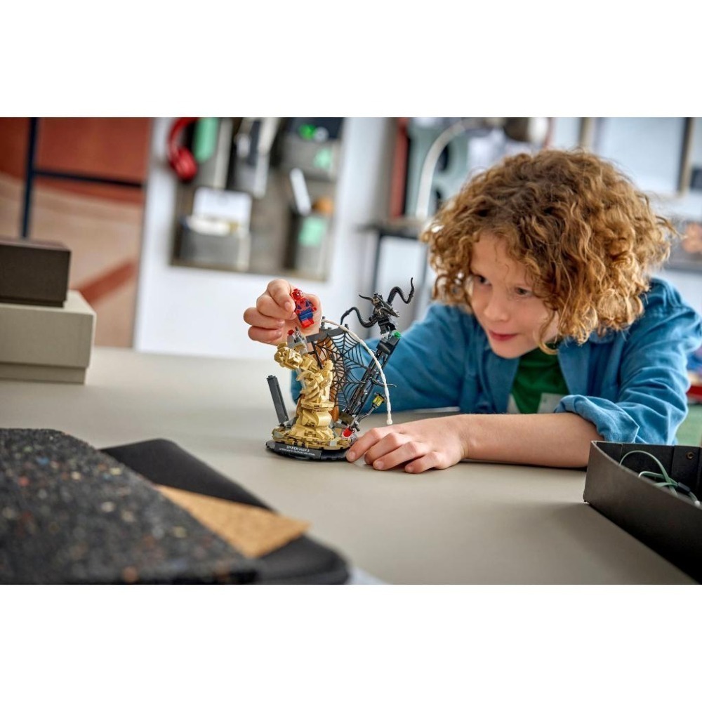 ［想樂］全新 樂高 LEGO 76334 Marvel 漫威 史詩級對決：蜘蛛人 vs. 沙人-細節圖8