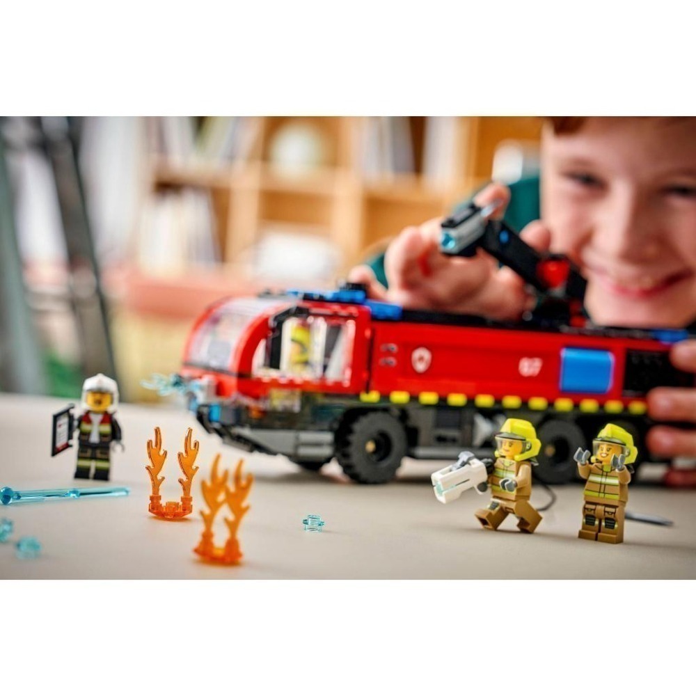 ［想樂］全新 樂高 LEGO 60499 City 城市 機場消防車-細節圖8