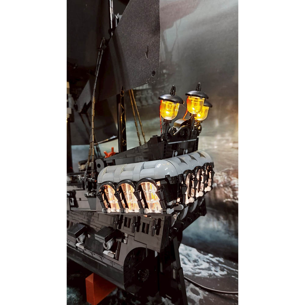 ［想樂］ [不含積木]  WBS 樂光 10365 黑珍珠 專用燈組 紙片燈 樂光燈 專用防塵盒 展示盒 壓克力-細節圖4