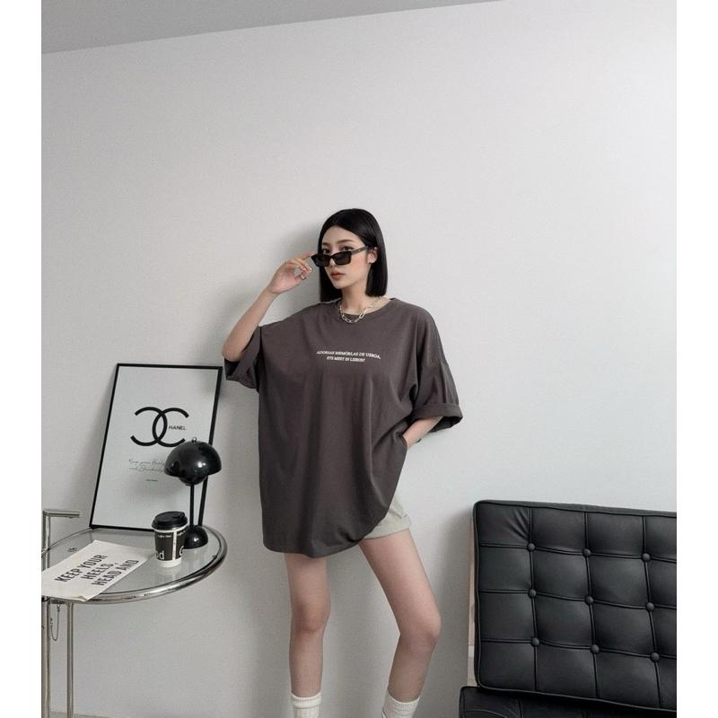 預購- T恤 簡約有型，百搭 不挑人 寬鬆版型  字母T  穿出時尚 慵懶感 黑/白/灰/卡-細節圖2