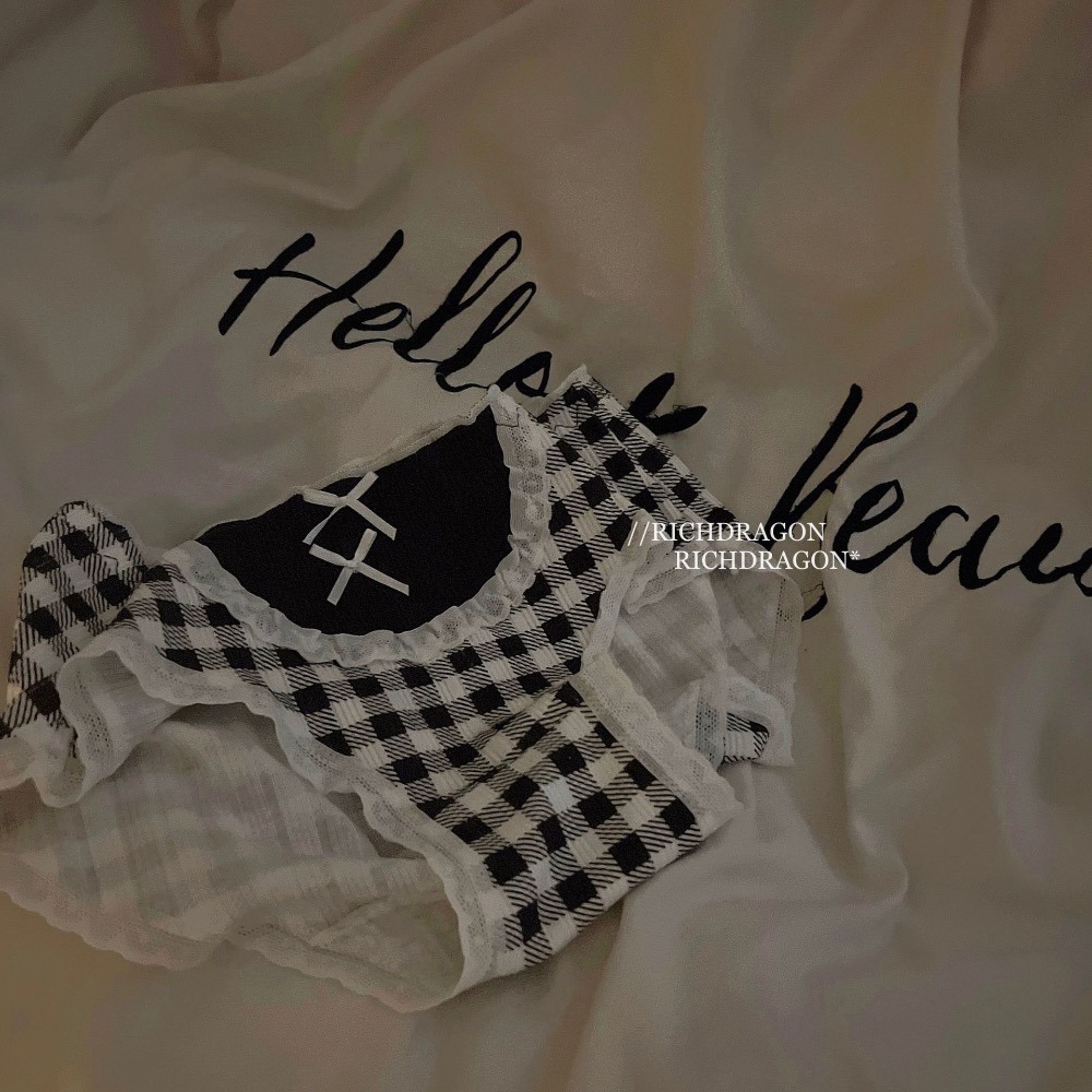 預購 Ki.studio 實拍｜777-2 黑白戀曲 甜酷 格紋 蝴蝶結 系列小褲 內褲 均碼 4款-規格圖10