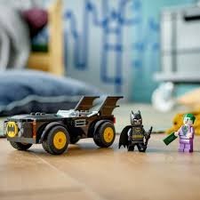 LEGO 樂高 76264 蝙蝠車追逐：蝙蝠俠與小丑 超級英雄-細節圖3