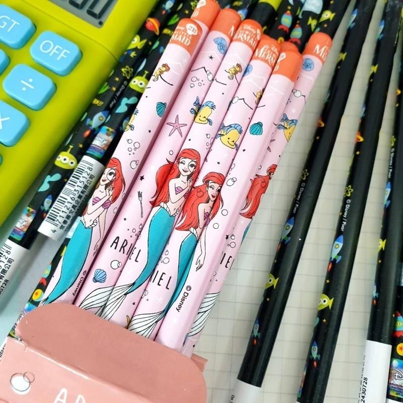 現貨正版 迪士尼 鉛筆 12入盒裝鉛筆 愛麗兒 12入鉛筆 2B鉛筆 12入盒裝 小美人魚 三眼怪 圓桿鉛筆 玩具總動員-細節圖8