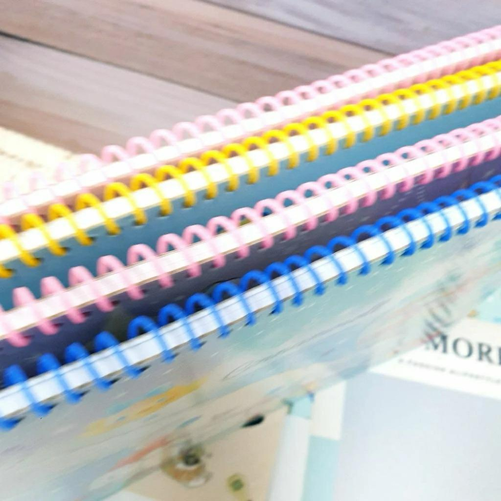 現貨正版 三麗鷗 13k畫冊 圖畫本 酷洛米 大耳狗 美樂蒂 帕帢狗 剪貼畫冊 塗鴉本 空白圖畫紙 塑貼簿 台灣製-細節圖3