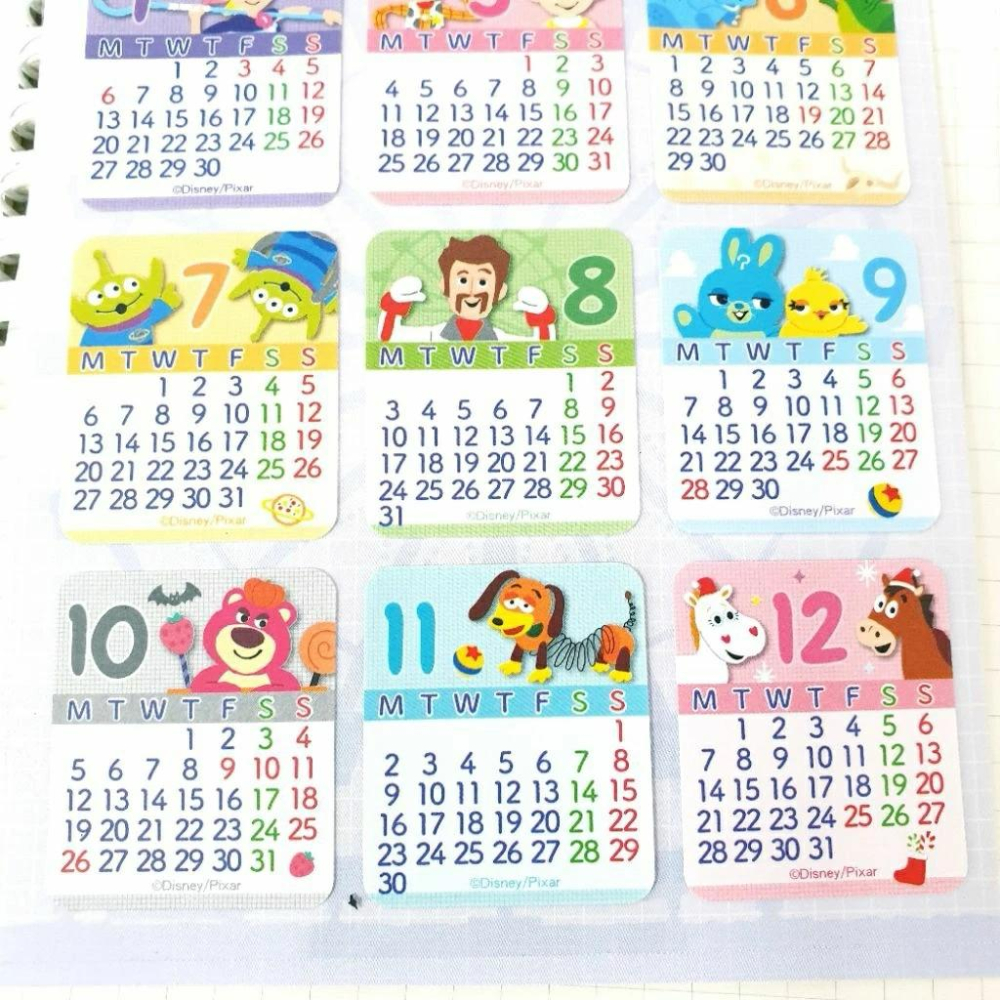 現貨正版 2026年 迪士尼 年曆貼紙 年曆手帳貼紙 三眼怪 日期貼紙 維尼 屹耳 小豬 月曆貼紙 年曆貼 台灣製-細節圖3